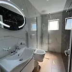 Melina Hotel