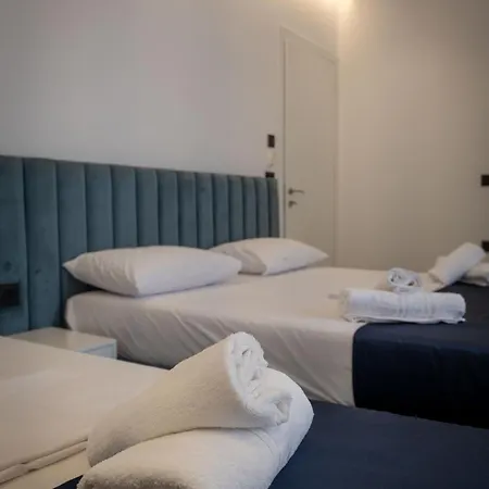 Melina Hotel 3*
