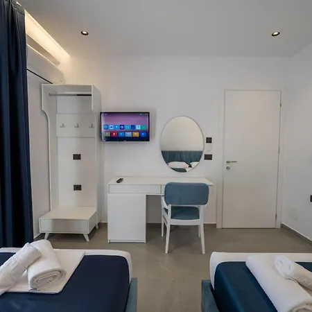 Melina Hotel 3*